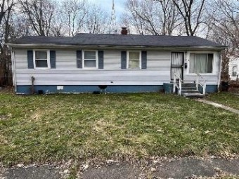 3201 Winona Flint, MI 48504