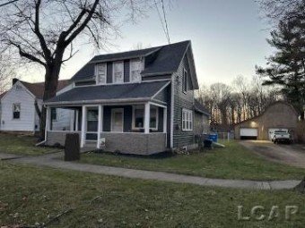108 S Maple Onsted, MI 49265