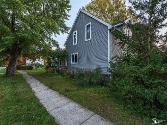 631 Strawberry Dundee, MI 48131