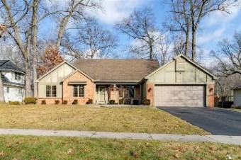 3364 Shadywood Lambertville, MI 48144