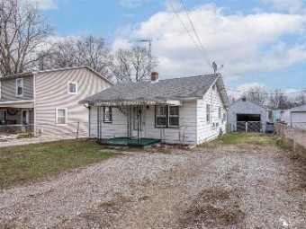 1882 Spaulding Monroe, MI 48162