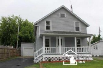 609 W 10th Monroe, MI 48161