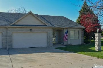 1655 Tony Monroe, MI 48162