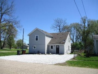 205 High Bancroft, MI 48414