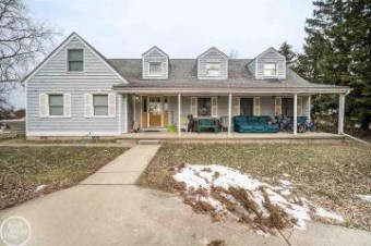 11025 16 1/2 Mile Sterling Heights, MI 48312