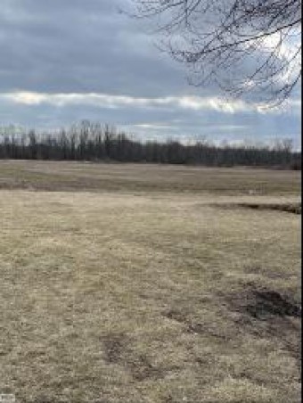 6018 County Line Chesterfield Township, MI 48047