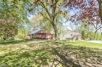 7510 Sparling Wales, MI 48027