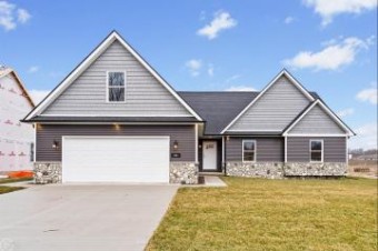 2 Riley Saint Clair, MI 48079