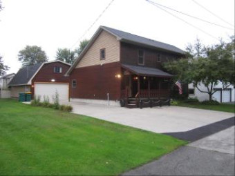 387 Richards Bay City, MI 48706