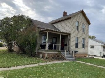 399 Cass Mount Clemens, MI 48043