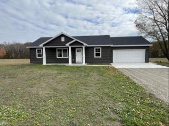 92 N Flower Croswell, MI 48422