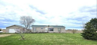 4930 Hunt Deckerville, MI 48427