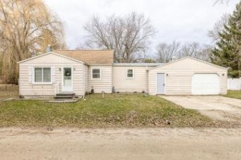 7175 Birchcrest Lexington, MI 48450