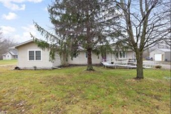 7289 Yager Saint Clair, MI 48079