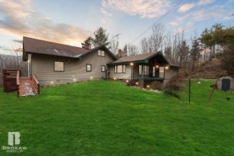 6063 Marathon Otter Lake, MI 48464