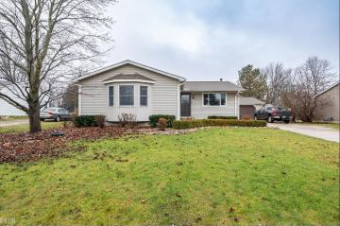 205 S Lester Capac, MI 48014