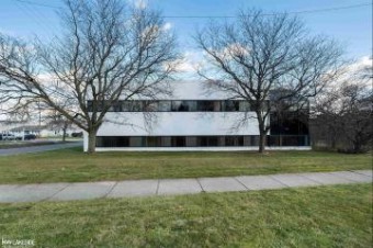 44060 Woodward Bloomfield Hills, MI 48302