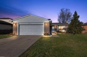 3211 Belinda Sterling Heights, MI 48310