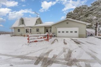 4544 W Barden Coleman, MI 48618