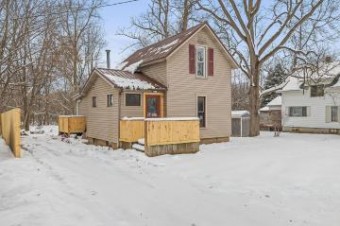 510 S Grover Alma, MI 48801