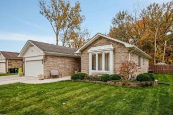 31305 Louise Chesterfield Township, MI 48047