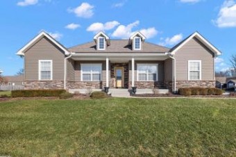 7897 Drakeshire Almont, MI 48003