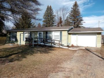 806 W Second Gladwin, MI 48624