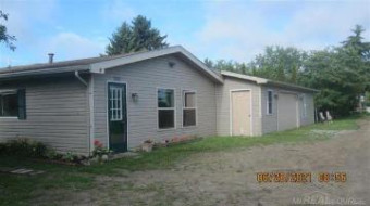 6669 Lakeshore Lexington, MI 48450