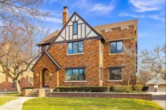 1140 Yorkshire Grosse Pointe Park, MI 48230