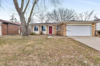 3639 Jennifer Sterling Heights, MI 48310