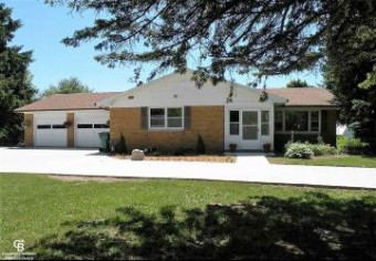 210 Wales Ridge Wales, MI 48027