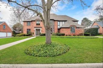 7 Windward Grosse Pointe Farms, MI 48236