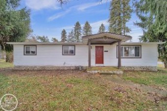 3547 Huron Lakeport, MI 48059