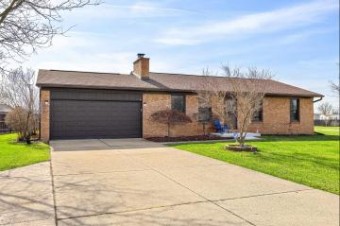 20964 S Miles Clinton Township, MI 48036