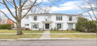 15825 Windmill Pointe Grosse Pointe Park, MI 48230