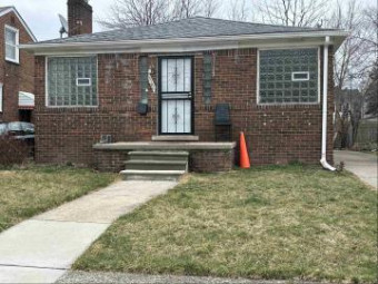 10342 Roxbury Detroit, MI 48224