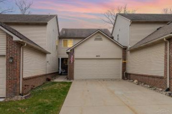 2631 S Moonglow Hartland, MI 48353