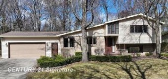 1501 Wildwood Midland, MI 48642