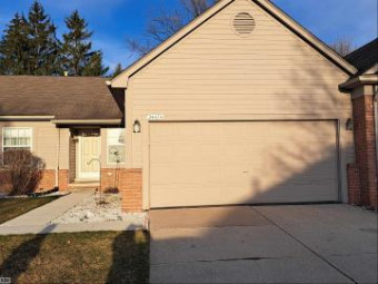 34474 Manor Run Sterling Heights, MI 48312