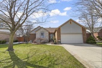 52697 Alaina Chesterfield Township, MI 48051