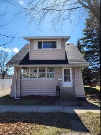 107 W White Bay City, MI 48706