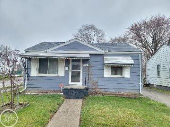 21360 Waltham Warren, MI 48089