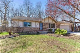 21867 Sunflower Novi, MI 48375