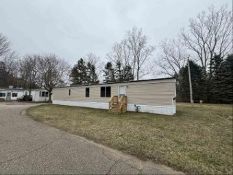 5383 Cedar Croswell, MI 48422