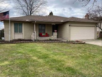 46433 Plum Grove Macomb, MI 48044