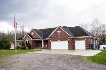 6431 Genaw Clay, MI 48001