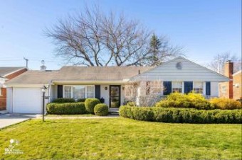 21720 Blackburn Saint Clair Shores, MI 48080