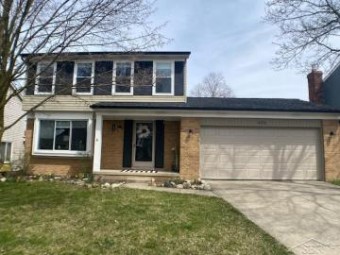 452 Thornehill Oxford, MI 48371