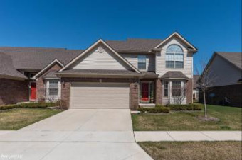 20905 Knobs Hollow Macomb, MI 48044