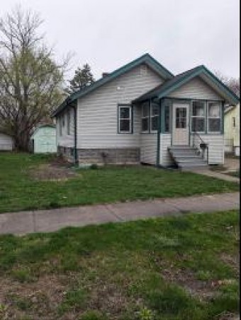 209 S Lincoln Bay City, MI 48708